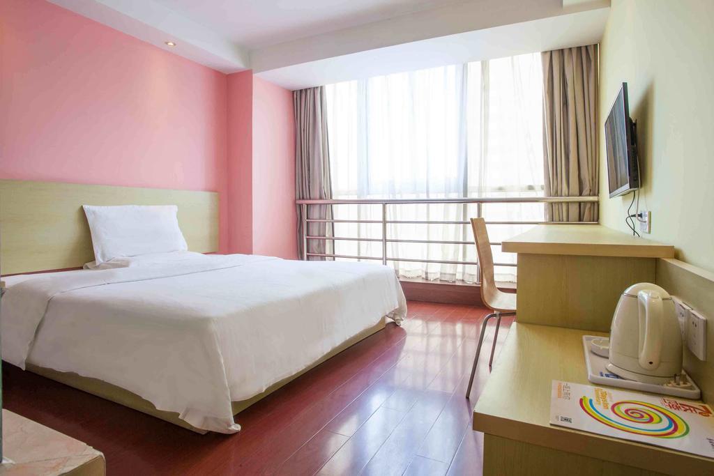 7Days Inn Changsha Wuyi Avenue Yunajialing Metro Station Номер фото